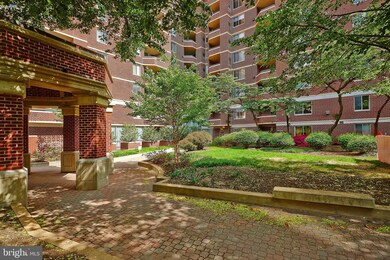 The Williamsburg unit 624, Arlington, VA 22201 - photo 6