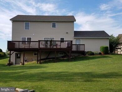 1628 Malibu Dr, Chambersburg, PA 17202 - photo 3