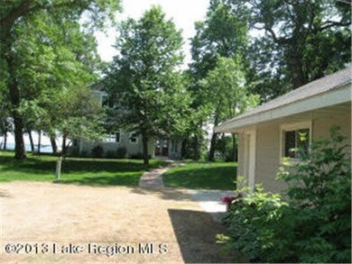 37702 Eldorado Beach Rd, Battle Lake, MN 56515 - photo 3