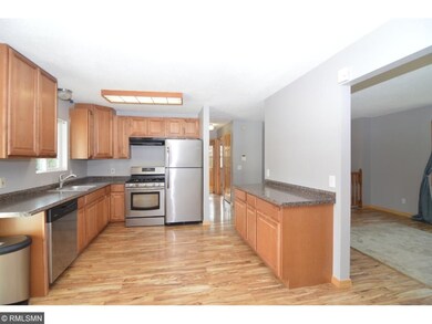 Another view of the kitchen and eating area!