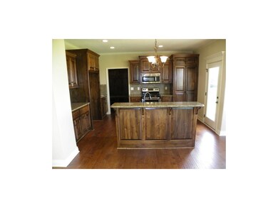 Open and Bright Floorplan