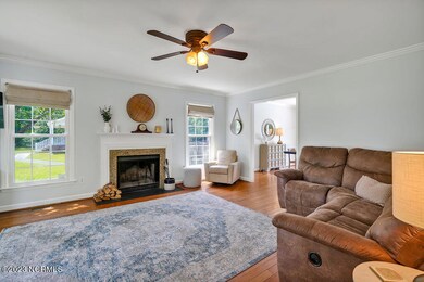 229DerryCourt-8