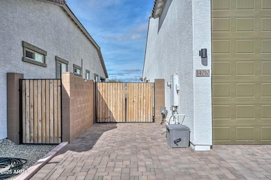 14010 W Mariposa Grande, Surprise, AZ 85387 - photo 5