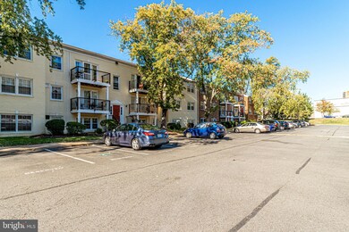 9449 Fairfax Blvd unit 101, Fairfax, VA 22031 - photo 4