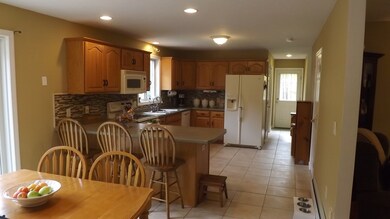 79 Borkum Rd, Spencer, MA 01562 - photo 5