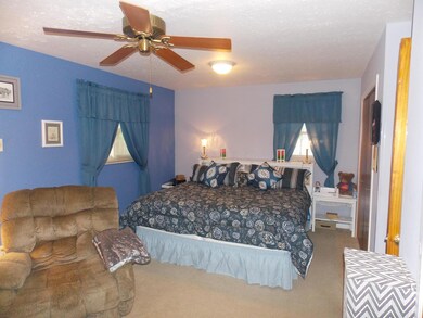 1436 Fahlander Dr S, Columbus, OH 43229 - photo 5