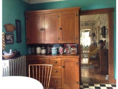 42 High St, Lancaster, NH 03584 - photo 5