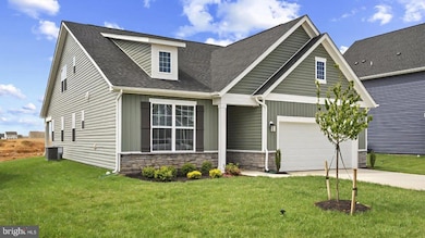 535 Atkinson St, Shenandoah Junction, WV 25442 - photo 2