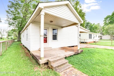 2-web-or-mls-865 E Venable-2