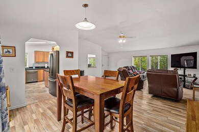 7045 Monument Dr, Grants Pass, OR 97526 - photo 7