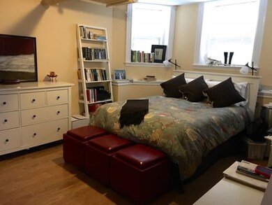 5 Fuller St unit 5B, Brookline, MA 02446 - photo 7