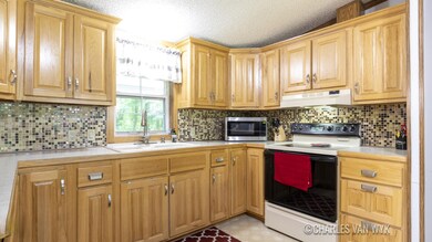 5750 Timpson Ave SE_23