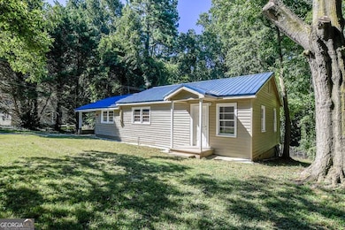 157 Grizzle St, Royston, GA 30662 - photo 3