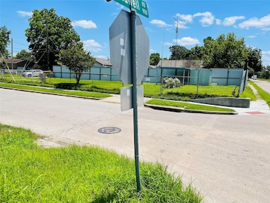 891 Chas Ln, Houston, TX 77091 - photo 7