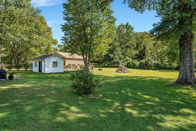 3452 Baumgartner Rd, Saint Louis, MO 63129 - photo 5