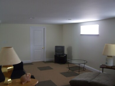 140 Franklin St, Seabrook, NH 03874 - photo 6