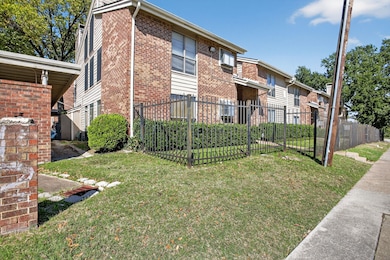 5750 Phoenix Dr unit 1, Dallas, TX 75231 - photo 2