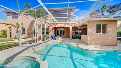 Pool & Spa