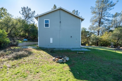 19404 Peppernut Dr, Redding, CA 96003 - photo 5