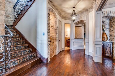 9016 Belshire Dr, North Richland Hills, TX 76182 - photo 2