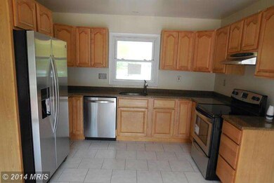 12805 Hollins Place, Bowie, MD 20716 - photo 3
