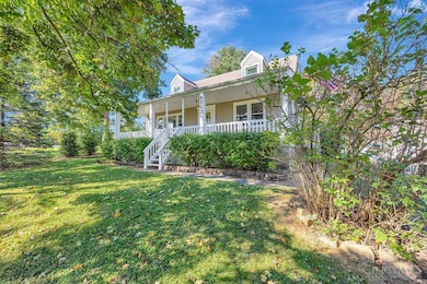 8713 Wuest Rd, Cincinnati, OH 45251 - photo 5