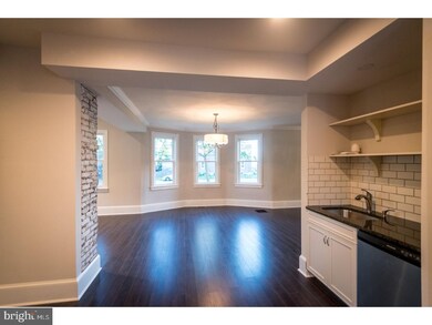 153 S Centre St, Merchantville, NJ 08109 - photo 4