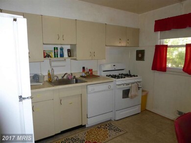 12907 Bluhill Rd, Silver Spring, MD 20906 - photo 5