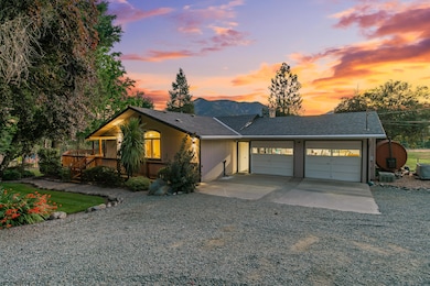 17600 Highway 238, Grants Pass, OR 97527 - photo 3