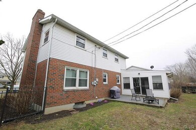 1827 Johnston Dr, Bethlehem, PA 18017 - photo 6