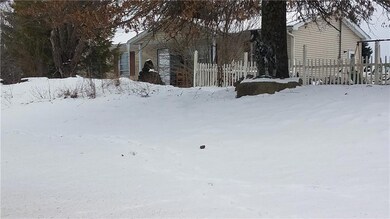 6620 E State Road 54, Bloomfield, IN 47424 - photo 4