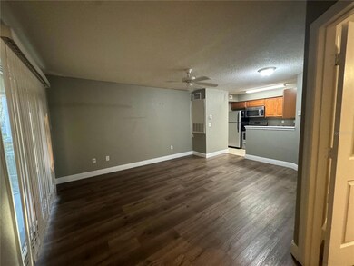 2210 Yankee Place unit 316, Orlando, FL 32839 - photo 3