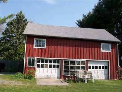 Parking Lot/Garage