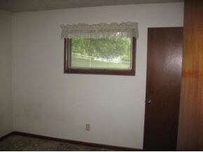 1421 Stoneybrook Dr, Johnson City, TN 37601 - photo 6