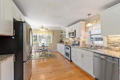 70 Salem St, North Andover, MA 01845 - photo 6