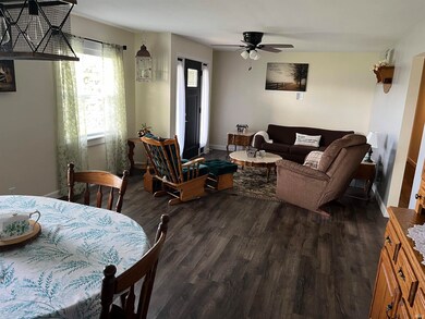 237 W Washington St, Monroe, IN 46772 - photo 7