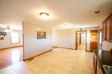 940 Hopewell Rd, Harrodsburg, KY 40330 - photo 7