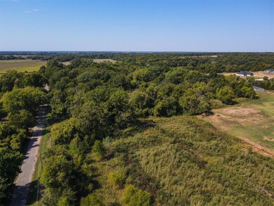 37642 W Macarthur St, Shawnee, OK 74804 - photo 3