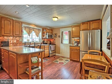 10 Peach Dr, Boyertown, PA 19512 - photo 6