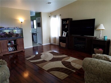 9217 Snowberry Dr, Oklahoma City, OK 73165 - photo 3