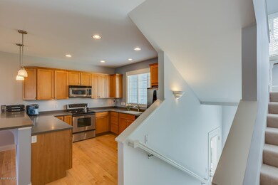 014-13-Second Main Floor