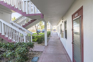 213 Fanshaw F unit 2130, Boca Raton, FL 33434 - photo 2