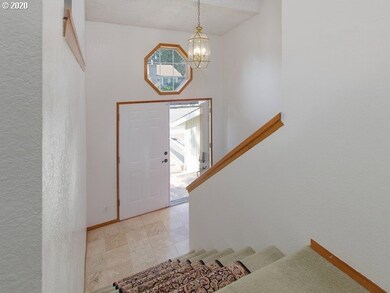 Entrance/Foyer