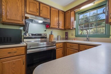 30 Bartlett St unit 30, Northborough, MA 01532 - photo 6