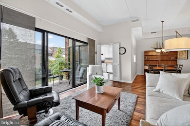 126 Roberts Ln unit 101, Alexandria, VA 22314 - photo 7