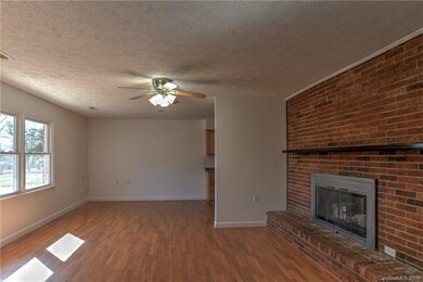 40 Moody Rd unit 2, Asheville, NC 28806 - photo 6