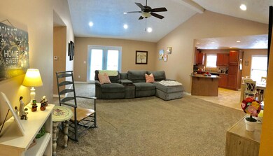 102 Thunder Ridge Ct, Branson, MO 65616 - photo 4