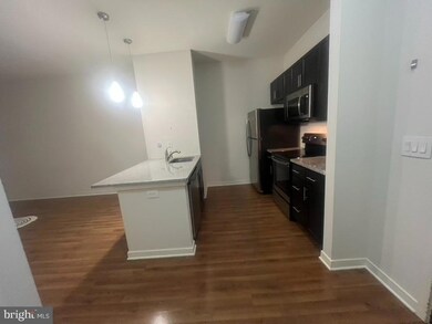 401 Race St unit 129, Philadelphia, PA 19106 - photo 5