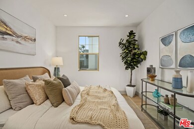 130 S Sepulveda Blvd unit 101, Los Angeles, CA 90049 - photo 7