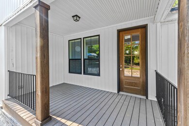 10_Ferncrest_Drive-4